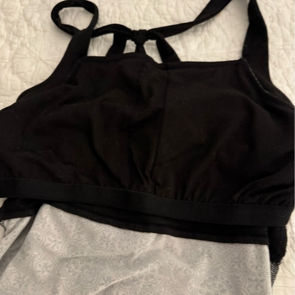 Soybu Dress, built in Shelf bra!  Easy to wear. Size L - Picture 9 of 9